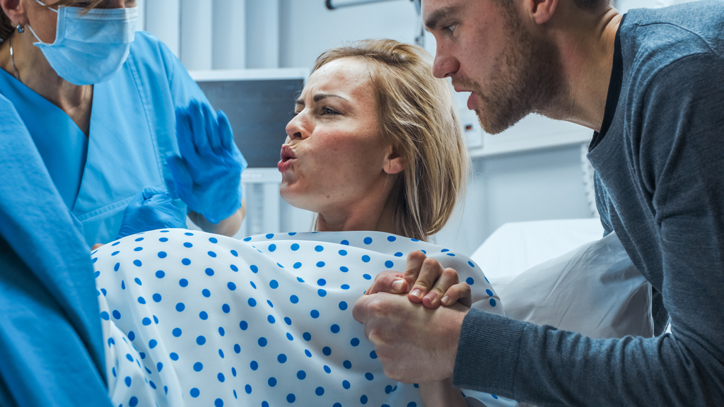 Может ли эпидуральная анестезия помешать потугам и еще 3 вопроса гинекологу