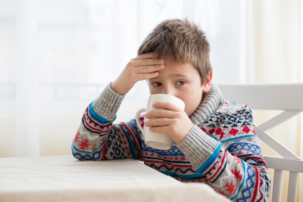 5 советских методов борьбы с простудой: чем они опасны