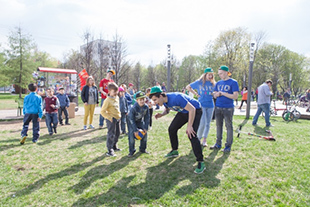 «Маёвка family» собрала москвичей в гончаровском парке