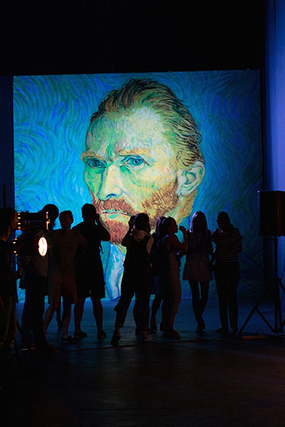 В Москве вновь открывается мультимедийная выставка Ван Гога