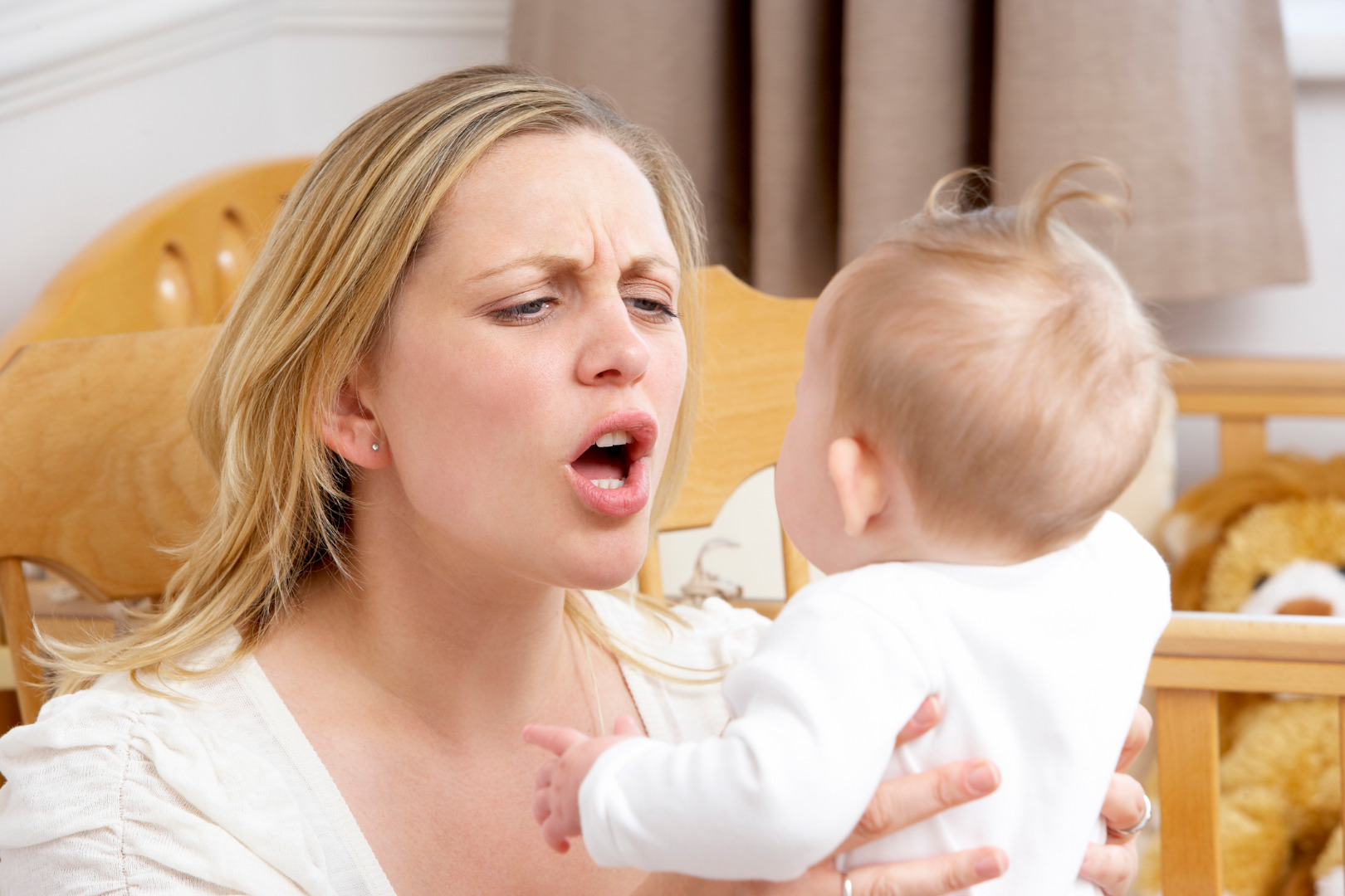 10 поводов для беспокойства молодых мам