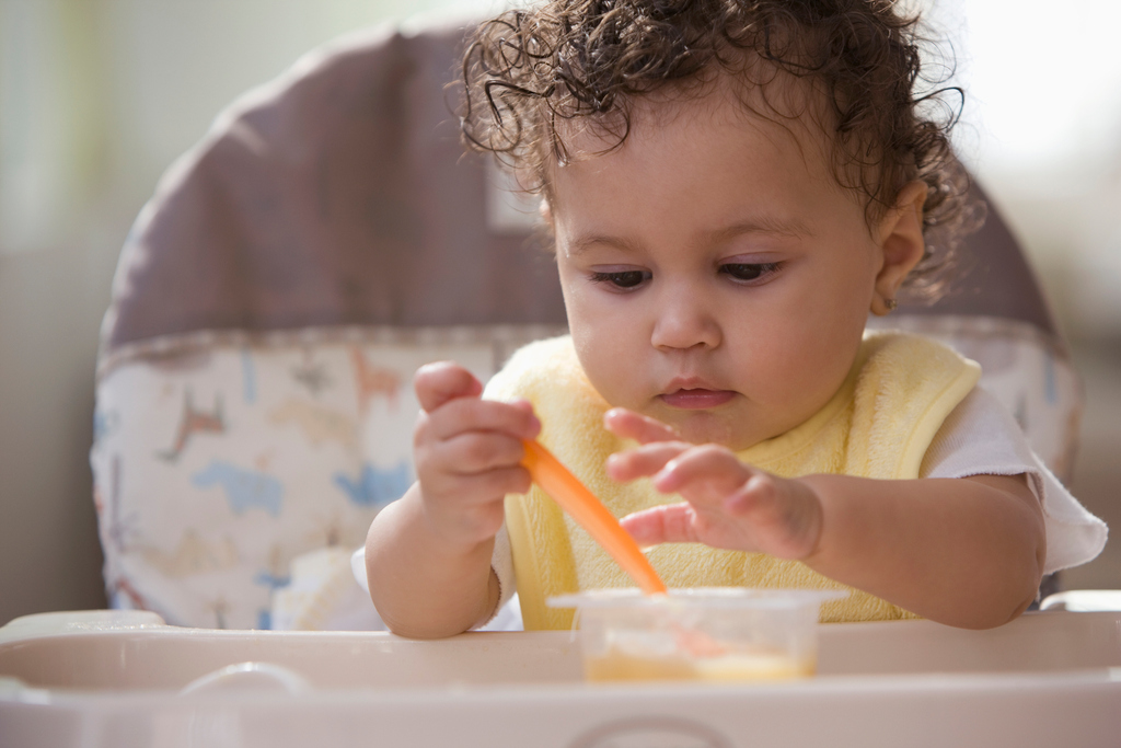 Обед без бед: самые частые детские травмы за столом