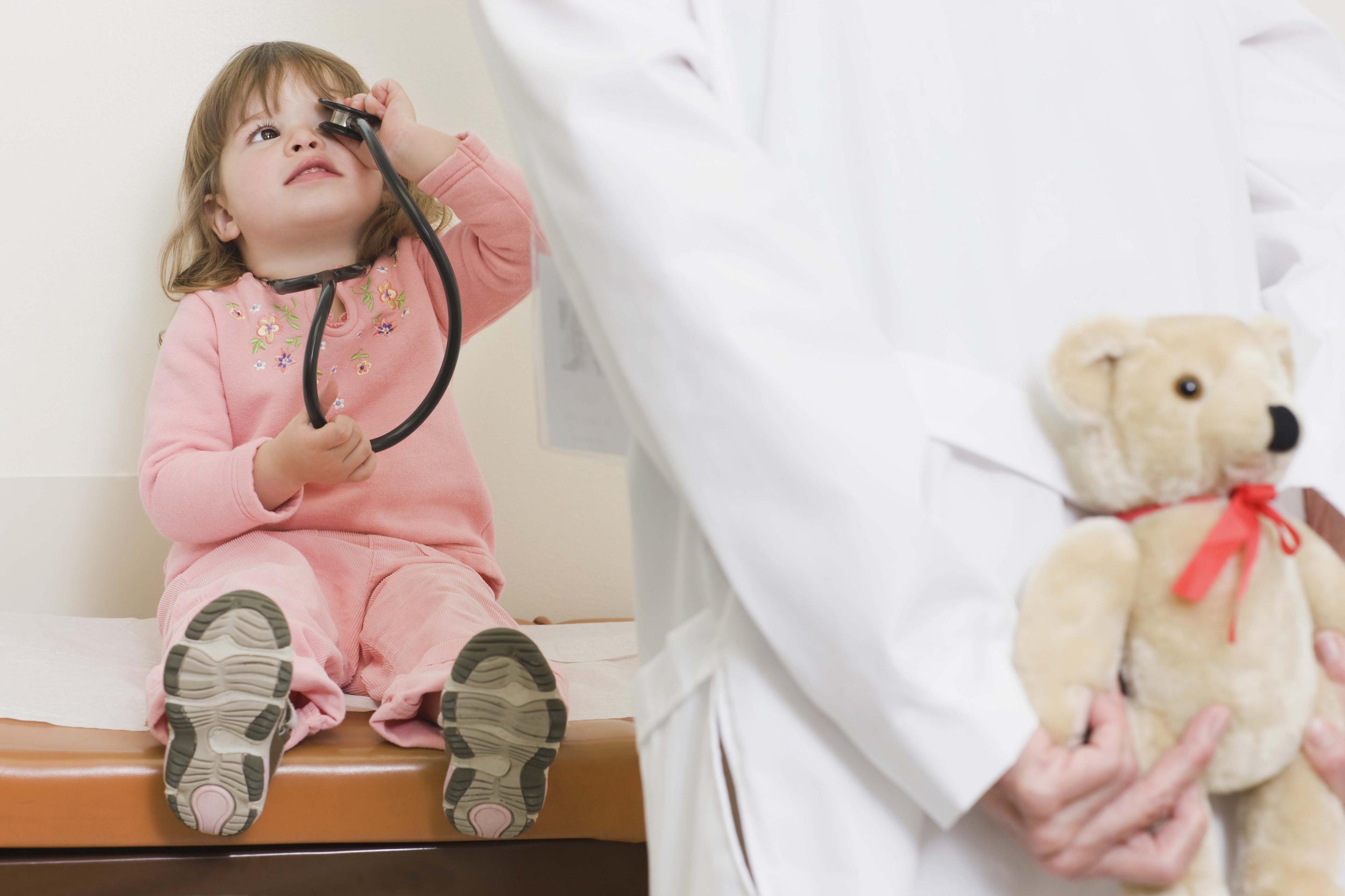 Имеет ли смысл водить ребенка к гомеопату: мнение педиатра