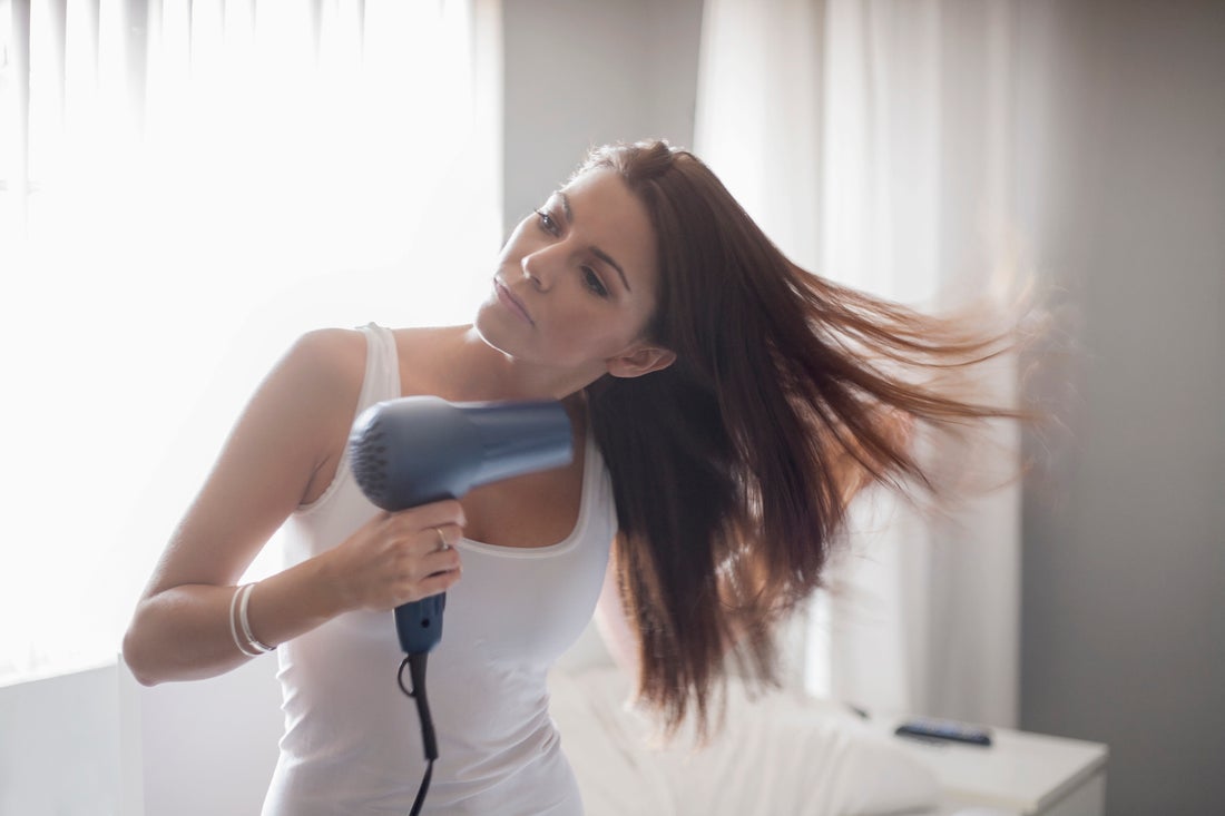 Как ухаживать за тонкими волосами: 10 эффективных приемов