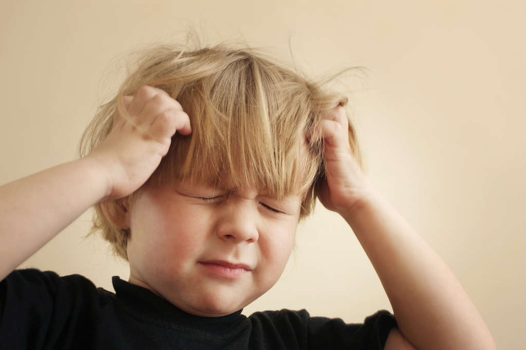 7 признаков сотрясения мозга у ребенка: когда нужно срочно к врачу