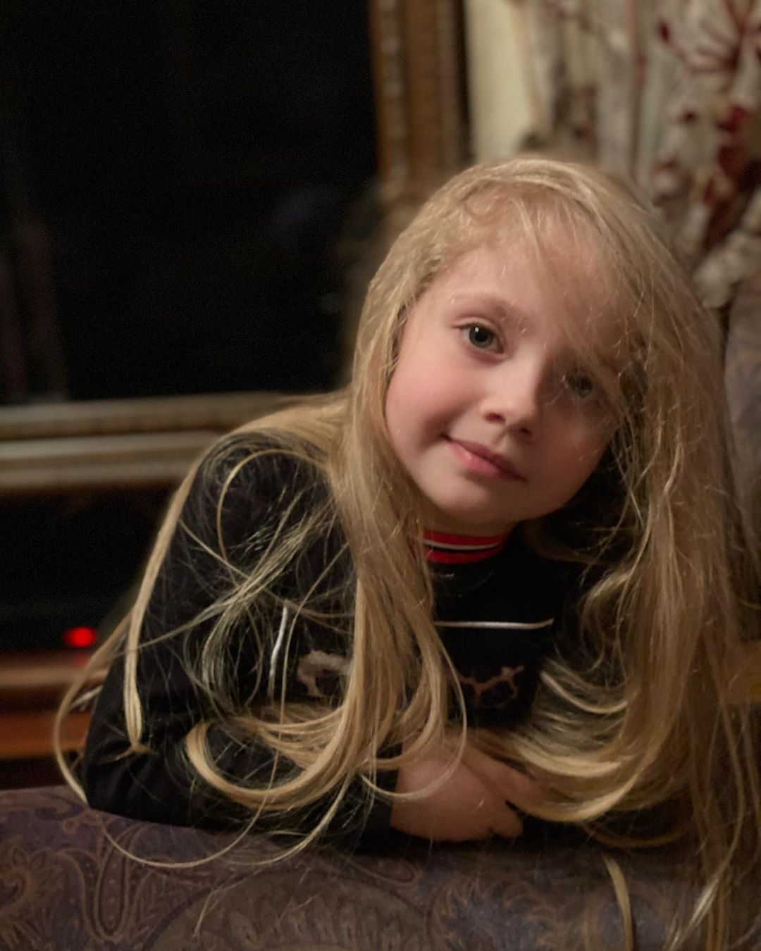 7-летняя дочь Пугачевой спародировала Бузову: видео