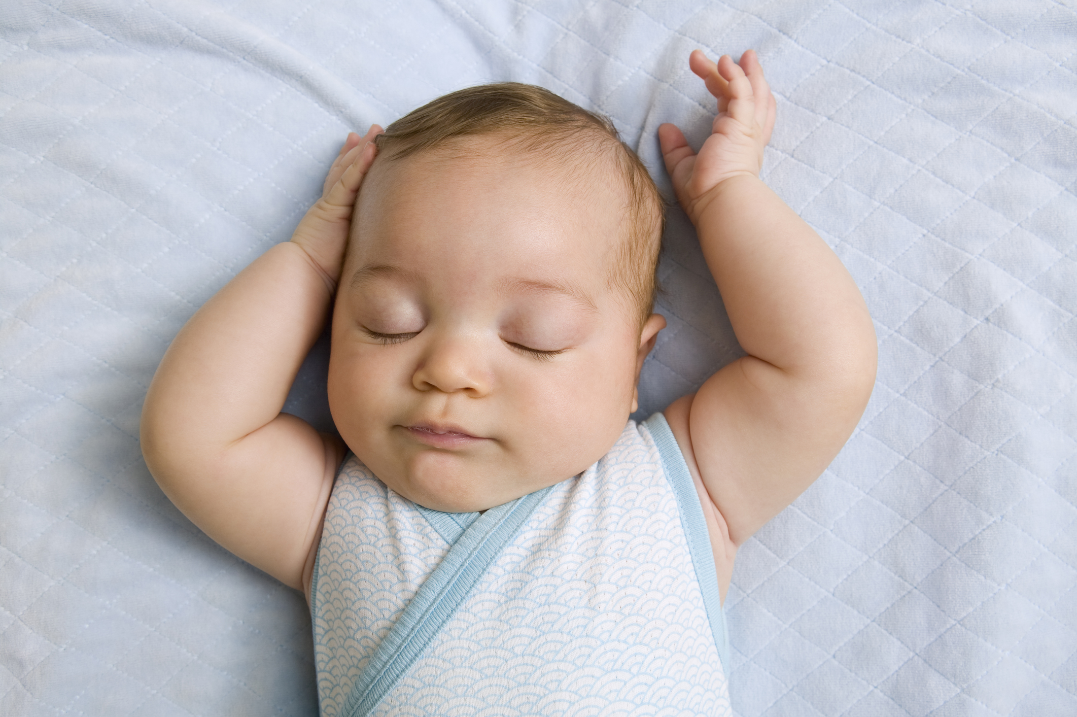 Фото №1 - Что делать, чтобы младенец хорошо засыпал: 7 простых правил