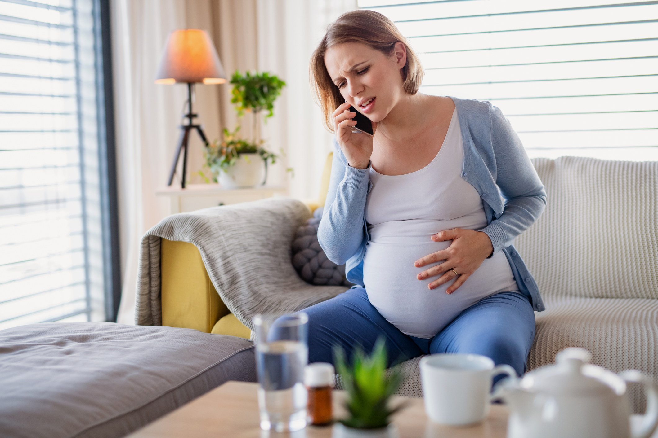беременность, как поступать в роддом, как ложиться в роддом по скорой, со схватками или заранее