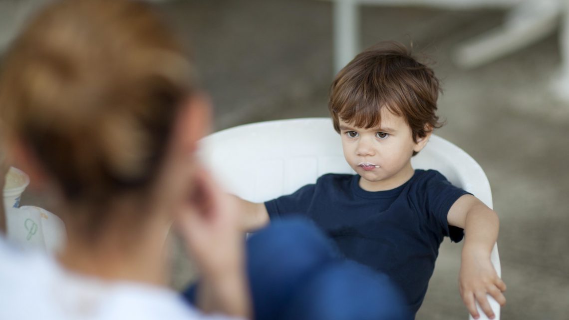 6 невольных ошибок родителей, которые мешают ребенку заговорить
