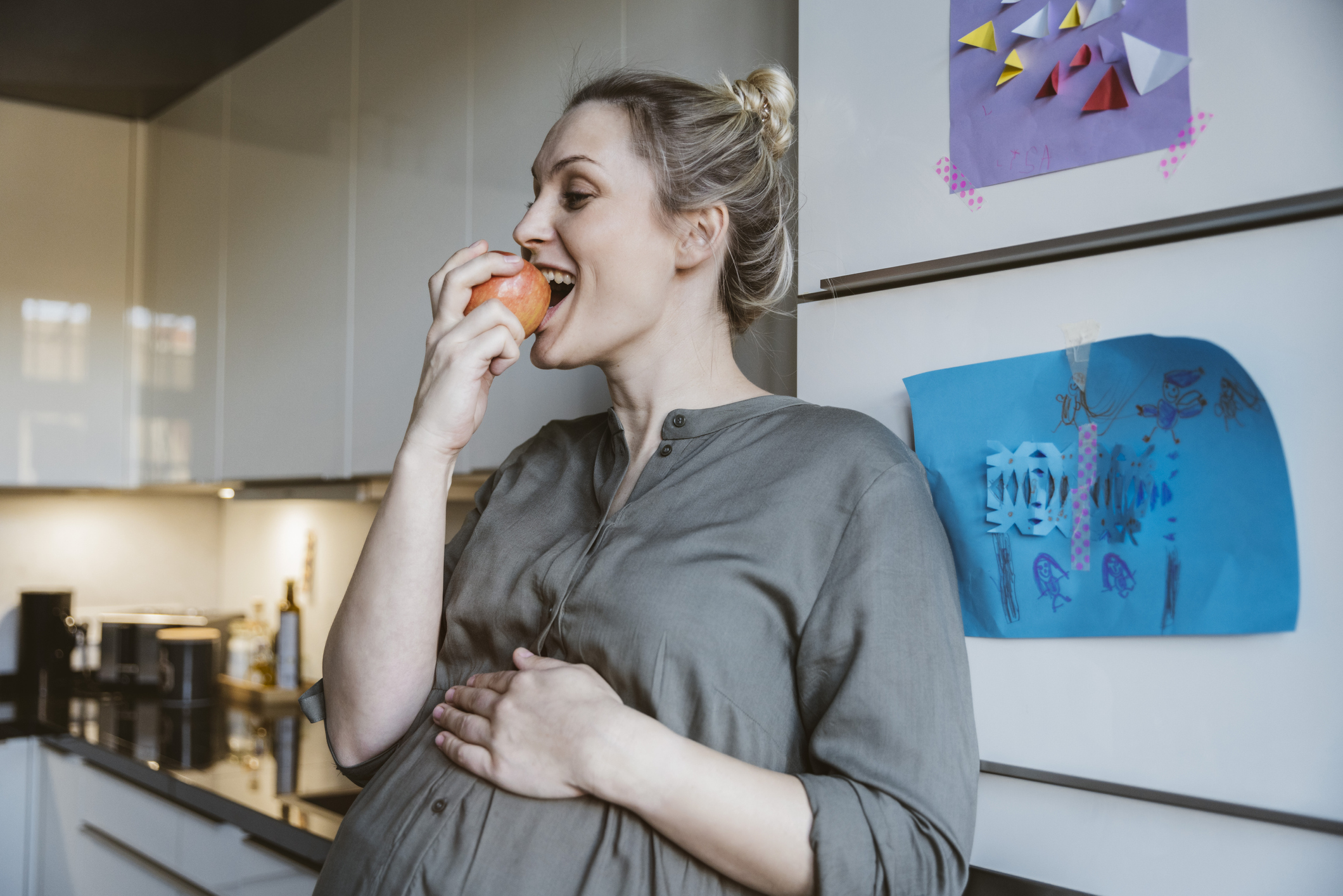 Как беременность меняет жизнь женщины: 18 красноречивых фото