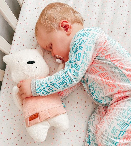 Сладкий мамин кроха: 50 умилительных фото спящих малышей