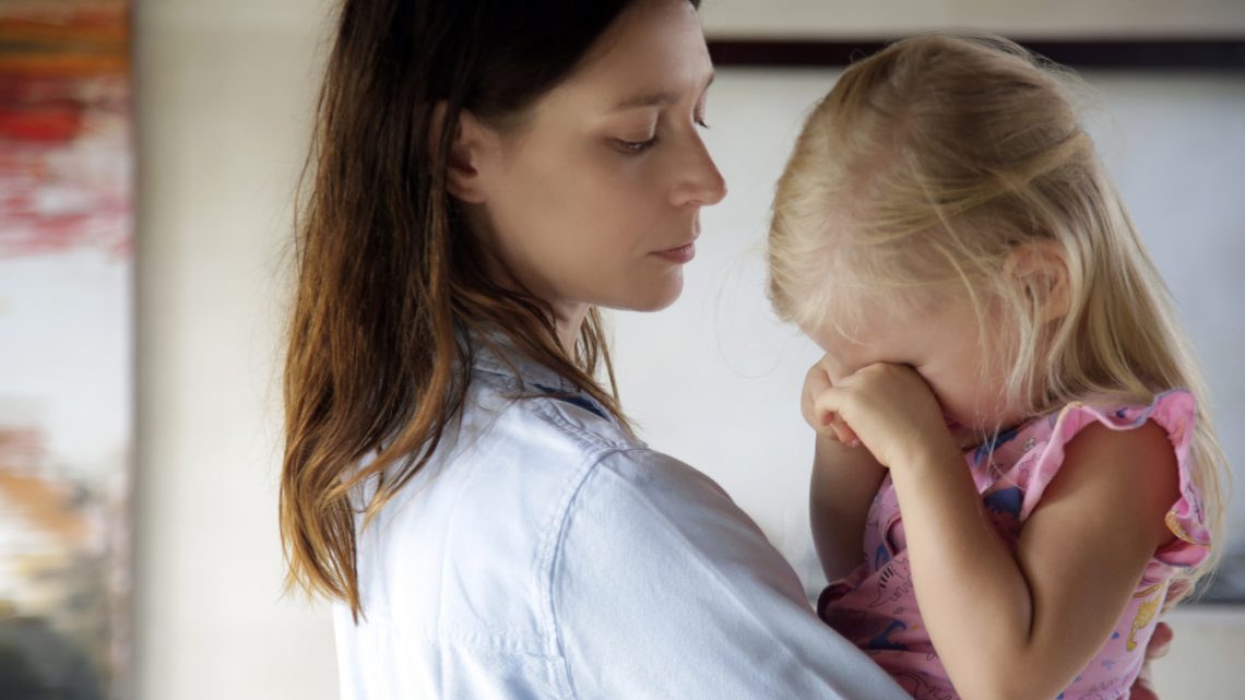 5 привычек токсичных родителей, которые мы считаем нормой