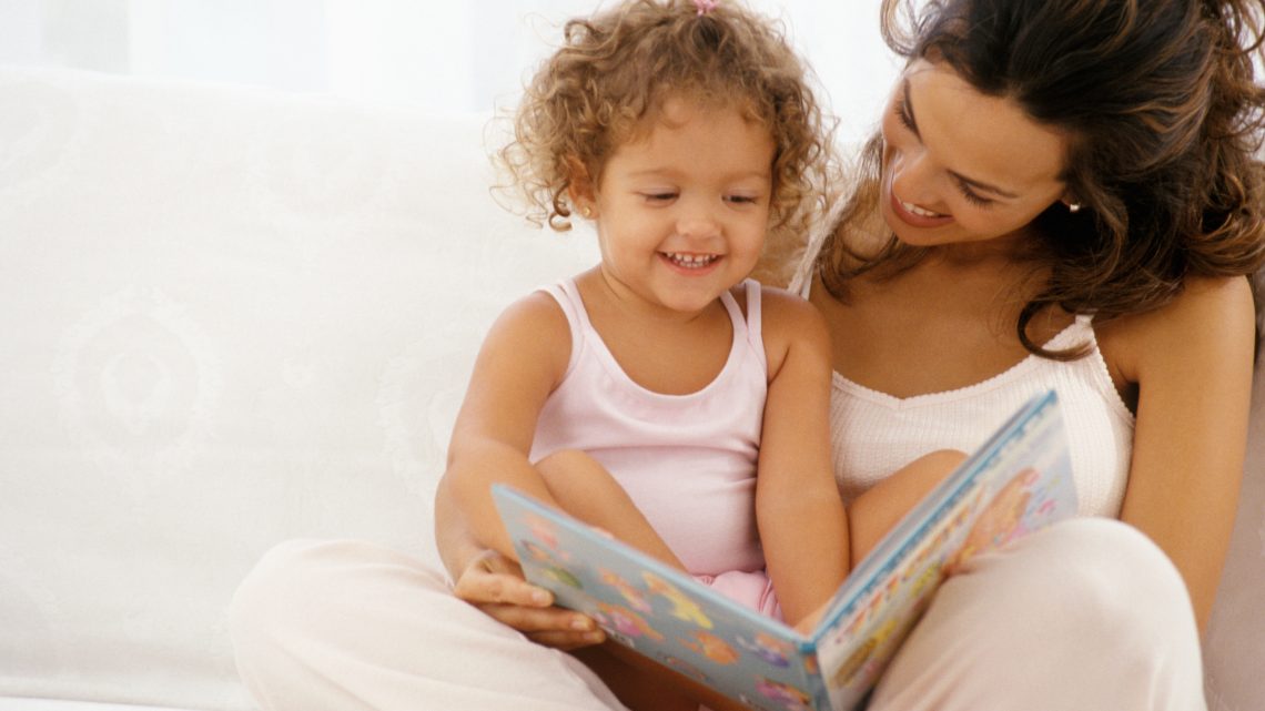10 веселых книг, которые развивают малыша незаметно