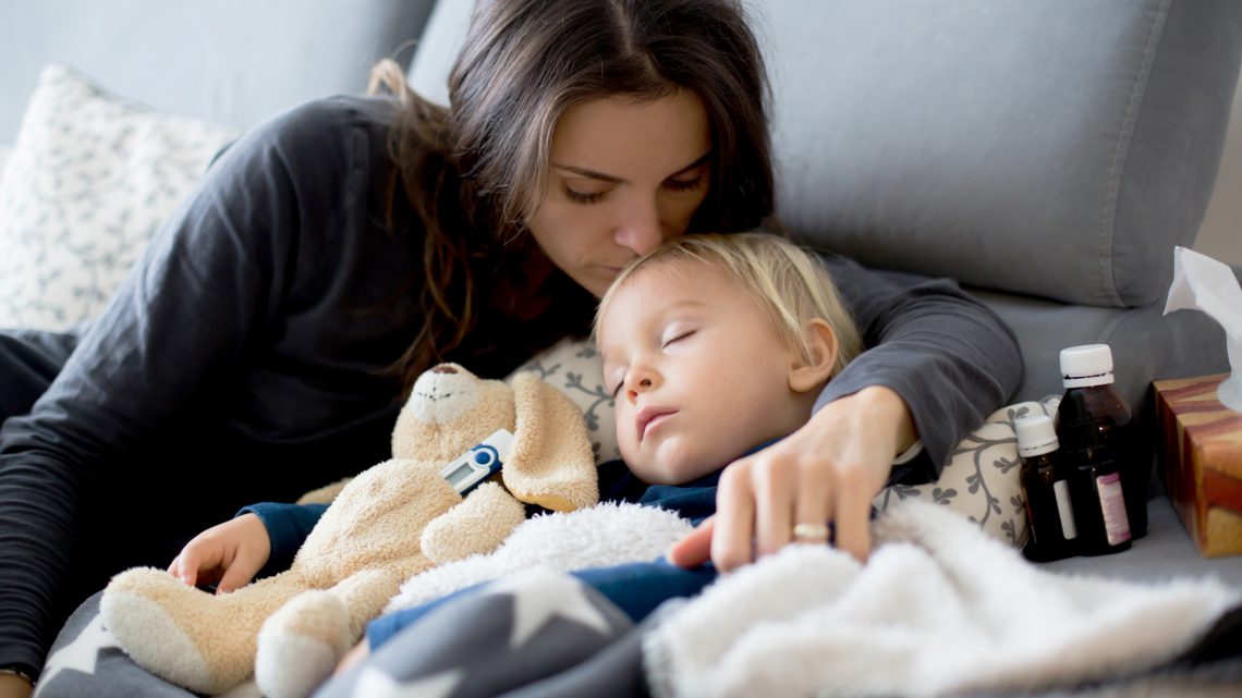7 безобидных симптомов у ребенка, при которых срочно нужна «скорая»