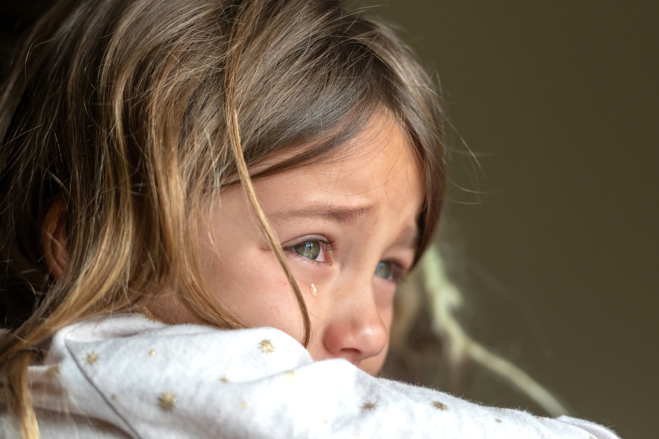 Фото №1 - Фото ребенка, чудом выжившего при взрыве в Ногинске, поразило Интернет