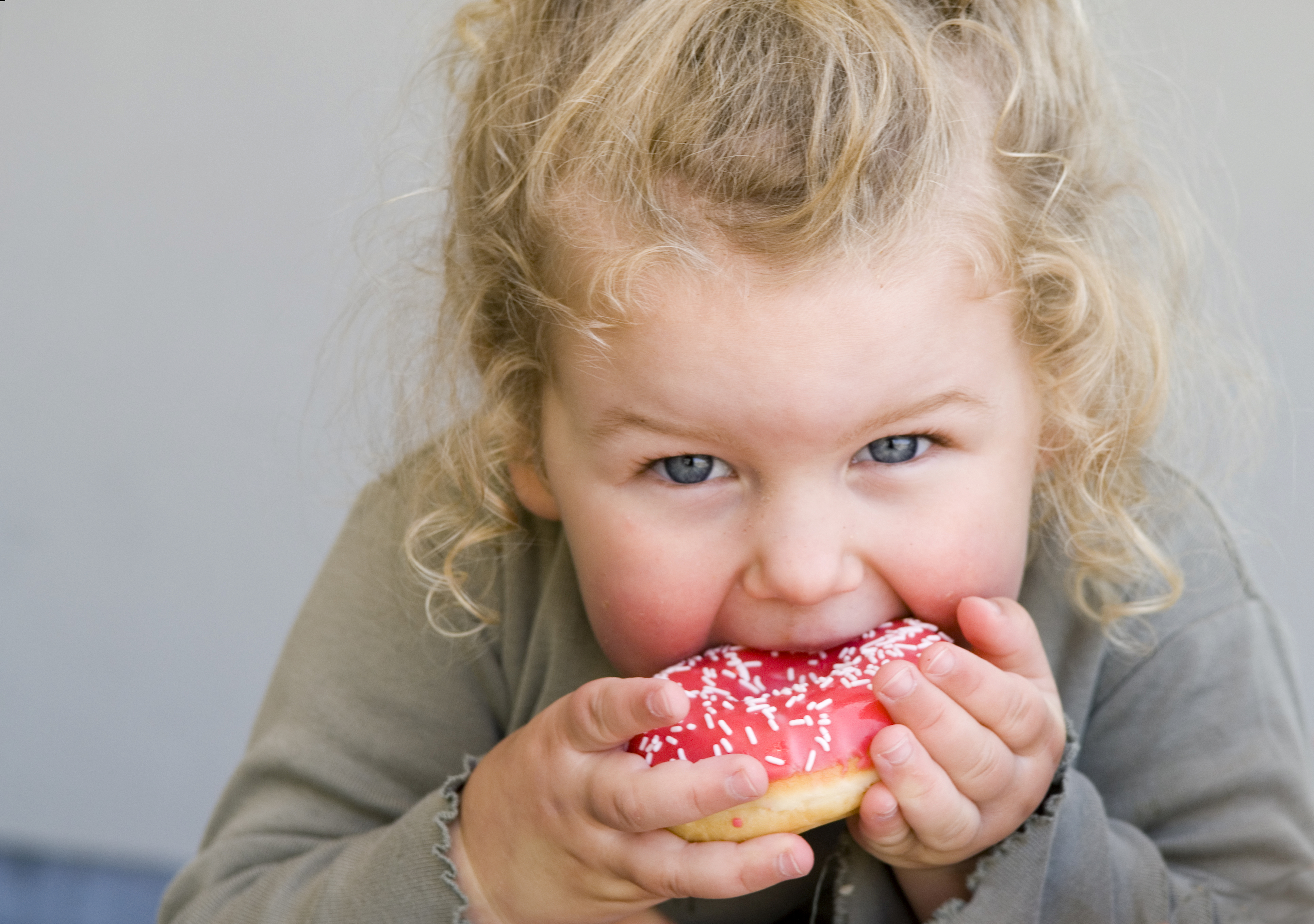Фото №2 - Сколько сахара можно есть в день детям в разном возрасте