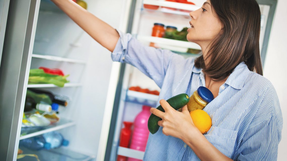 7 ошибок в хранении продуктов, из-за которых приходится выбрасывать еду