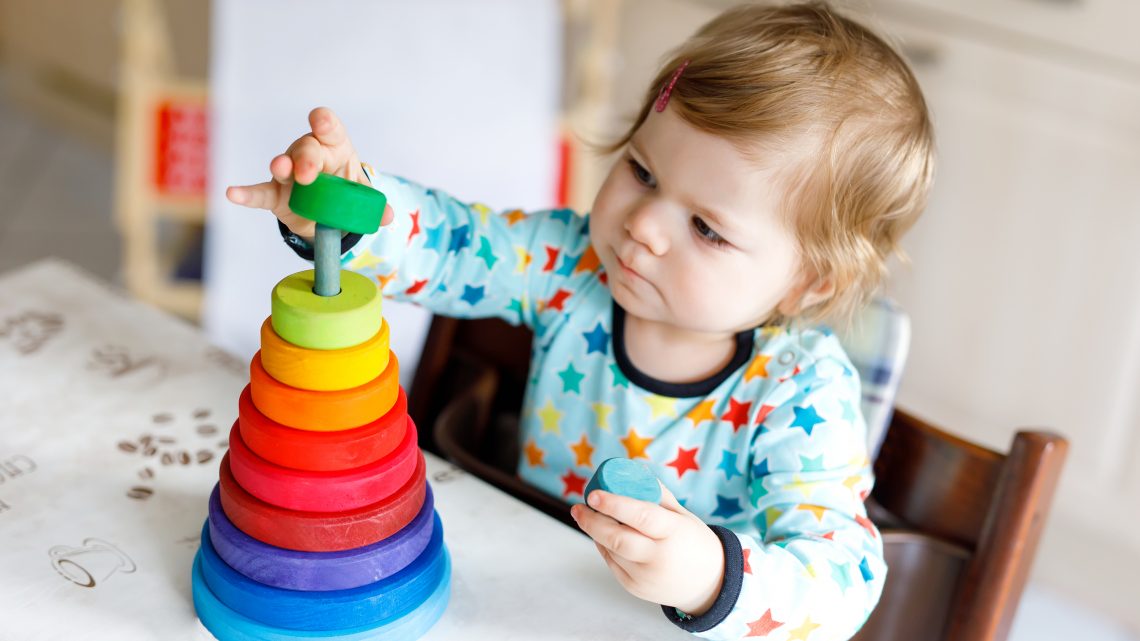 Давайте жить ярко: 10 игр, которые помогут ребенку научиться различать цвета