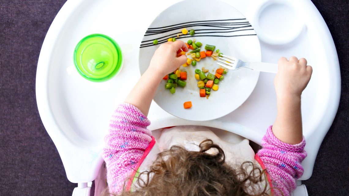 Вегетарианец поневоле: почему врачи не советуют отучать ребенка от мяса