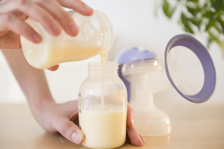 «Можно ли смешивать сцеженное грудное молоко?»
