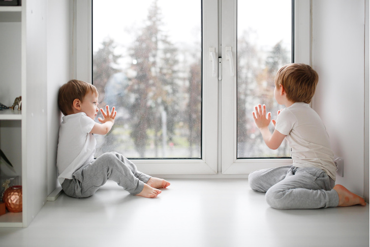 6 видов защиты на окно, чтобы не выпал ребенок